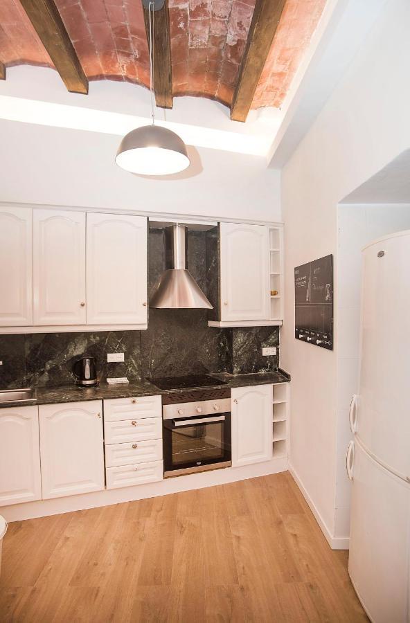 Mai & Maud Ronda Apartment Барселона Екстериор снимка