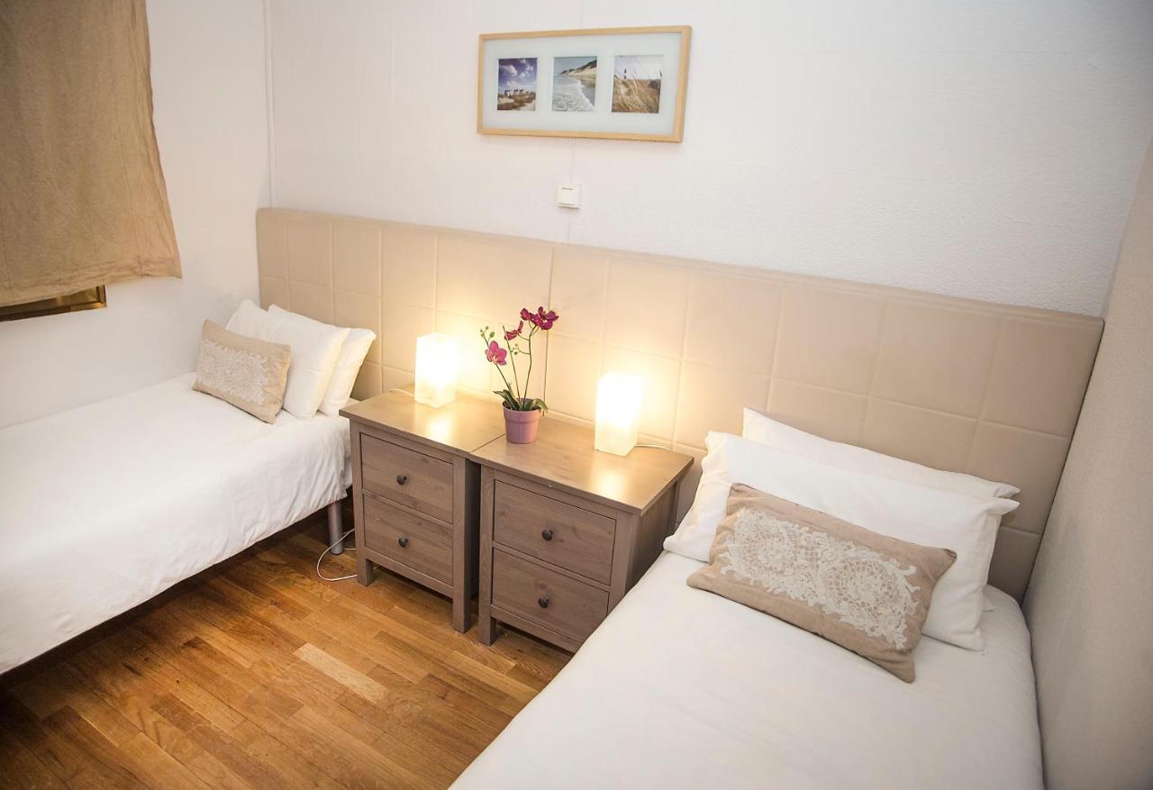 Mai & Maud Ronda Apartment Барселона Екстериор снимка