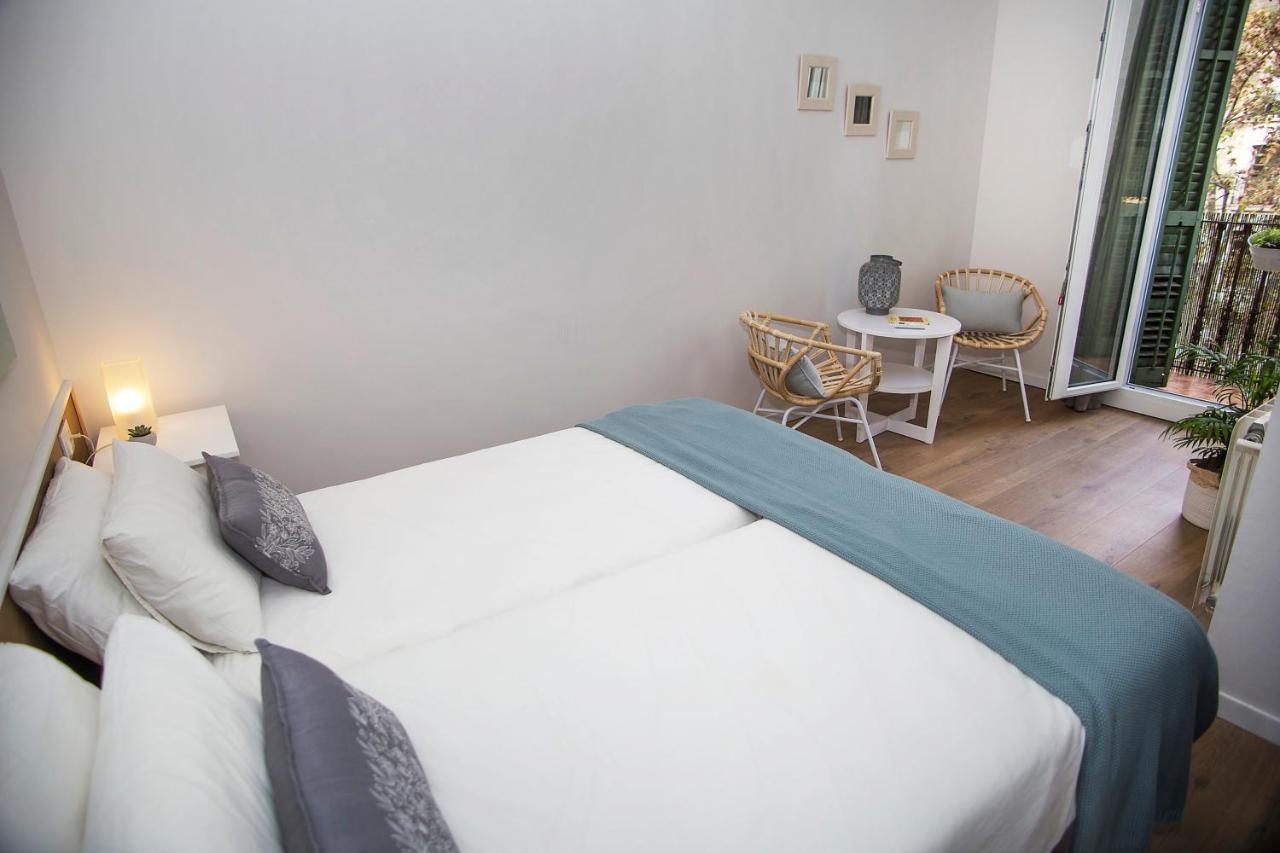 Mai & Maud Ronda Apartment Барселона Екстериор снимка