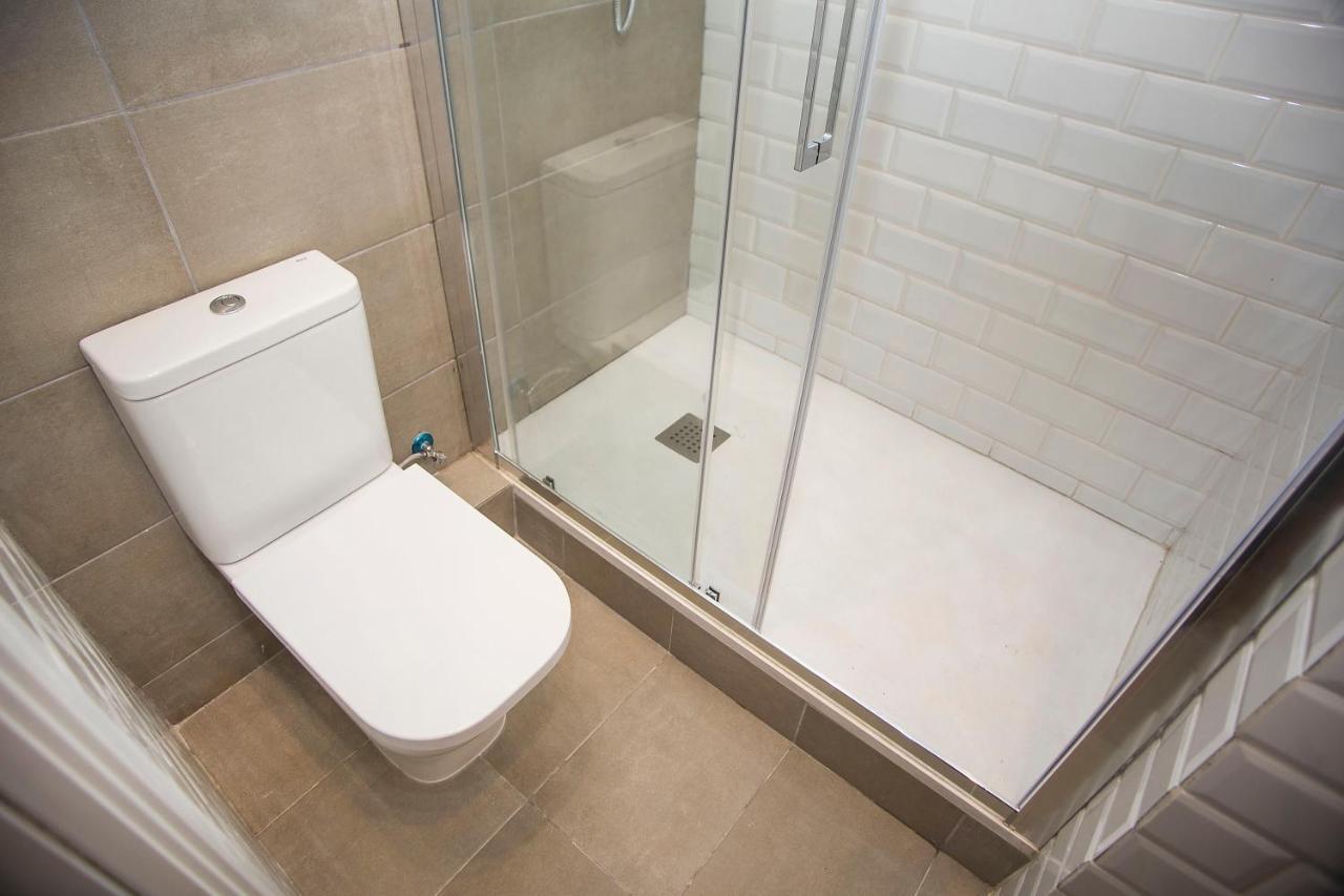 Mai & Maud Ronda Apartment Барселона Екстериор снимка
